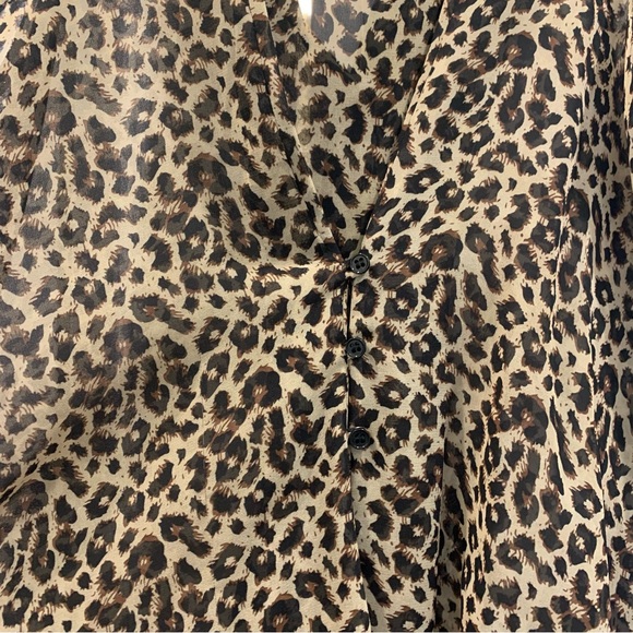 Dex leopard print top - Picture 3 of 3